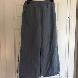 Women’s wide leg sweatpants with tie detailing!